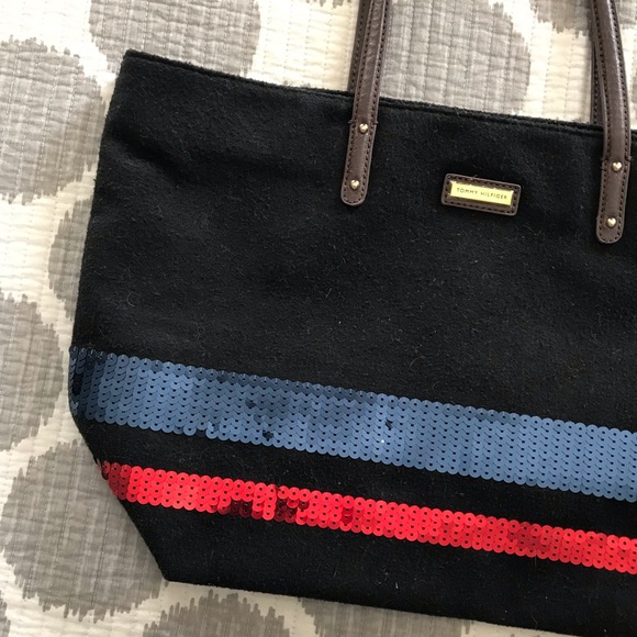 Tommy Hilfiger Black Wool Tote blue & red sequins - Picture 3 of 9